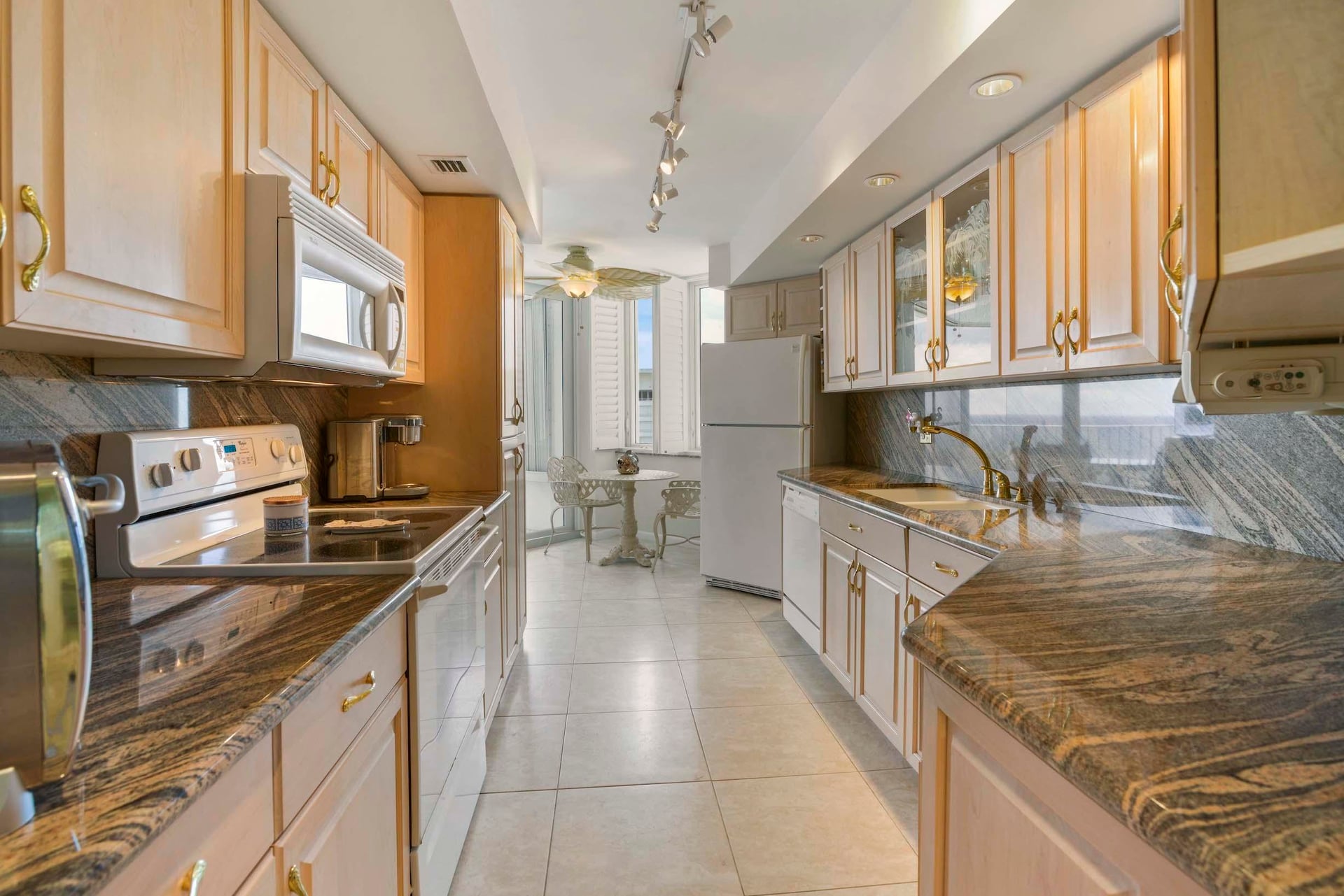 500 S Ocean Boca Unit 2204 photo 11