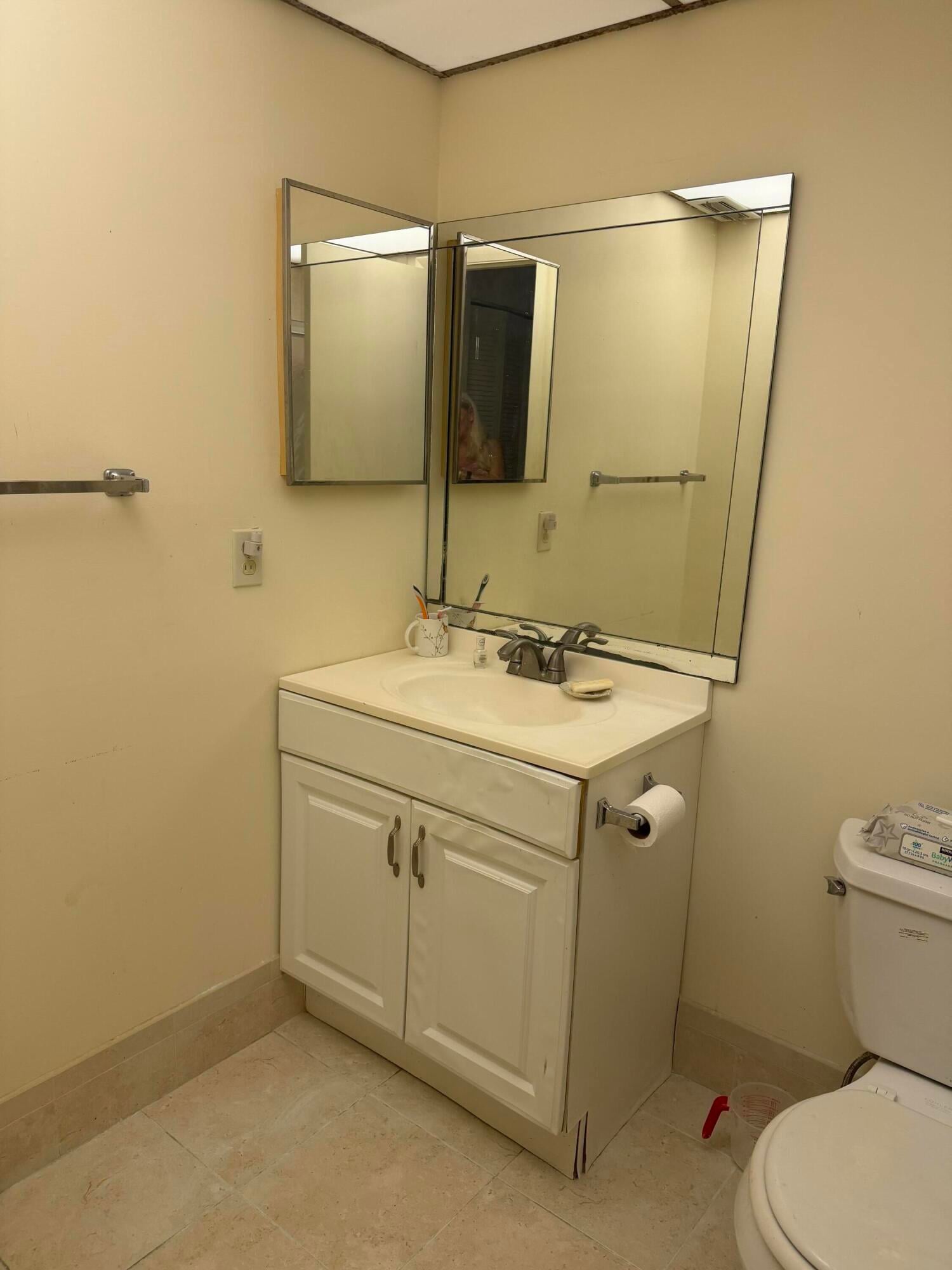  Residence photo 9