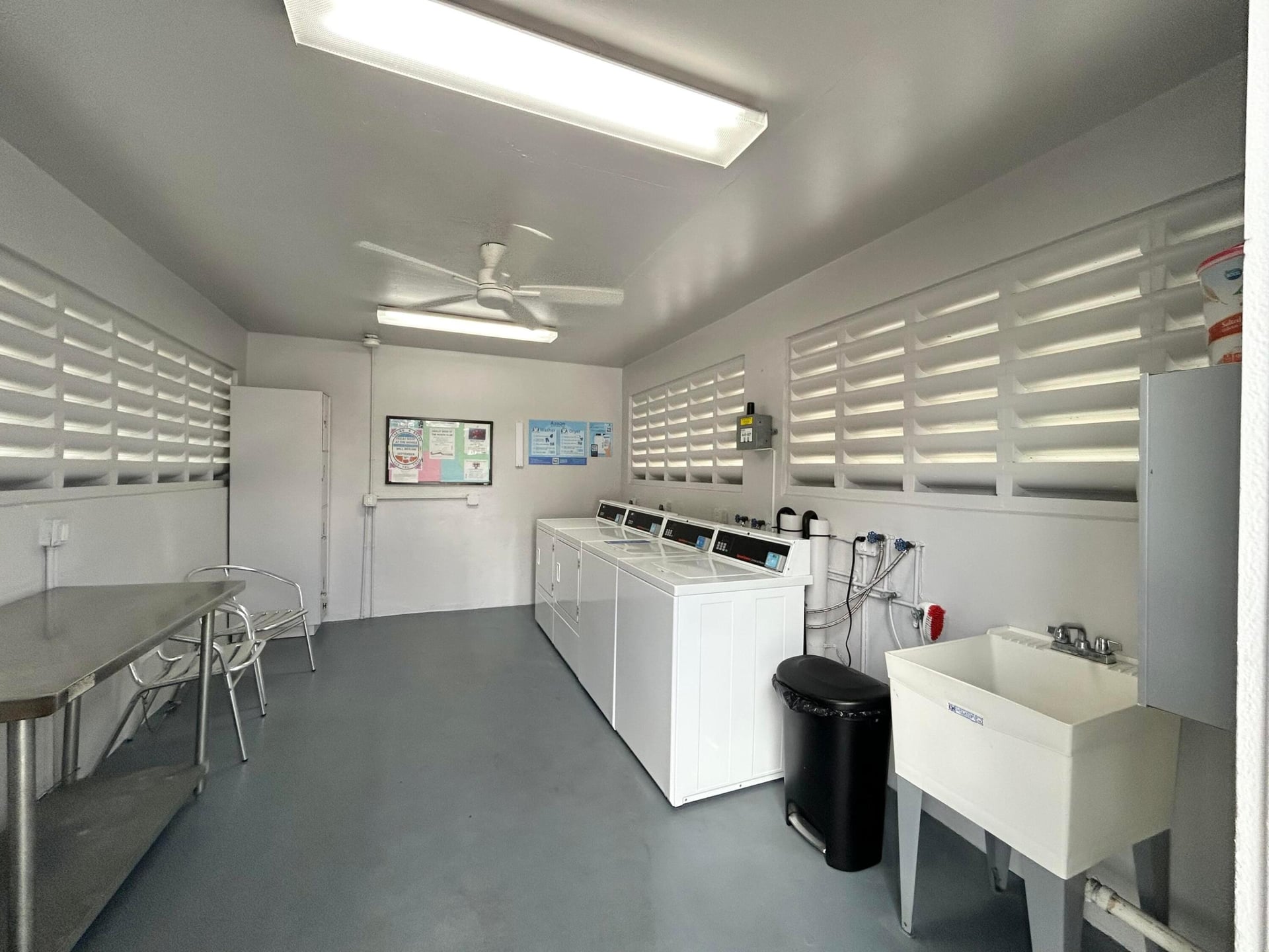 Unit E photo 24