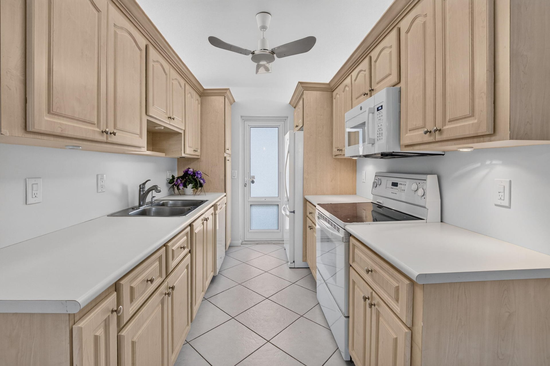  Unit 1180 photo 11