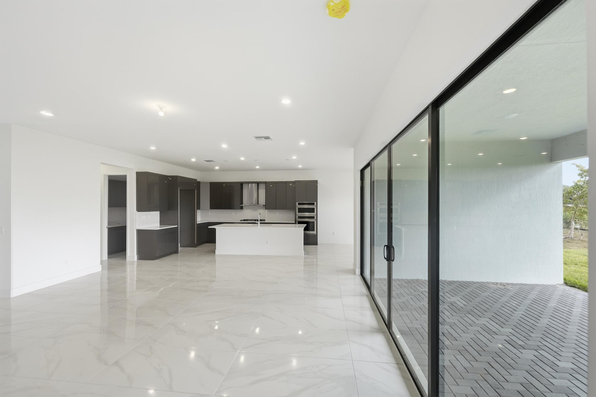 Whitmore Estates Residence photo 8