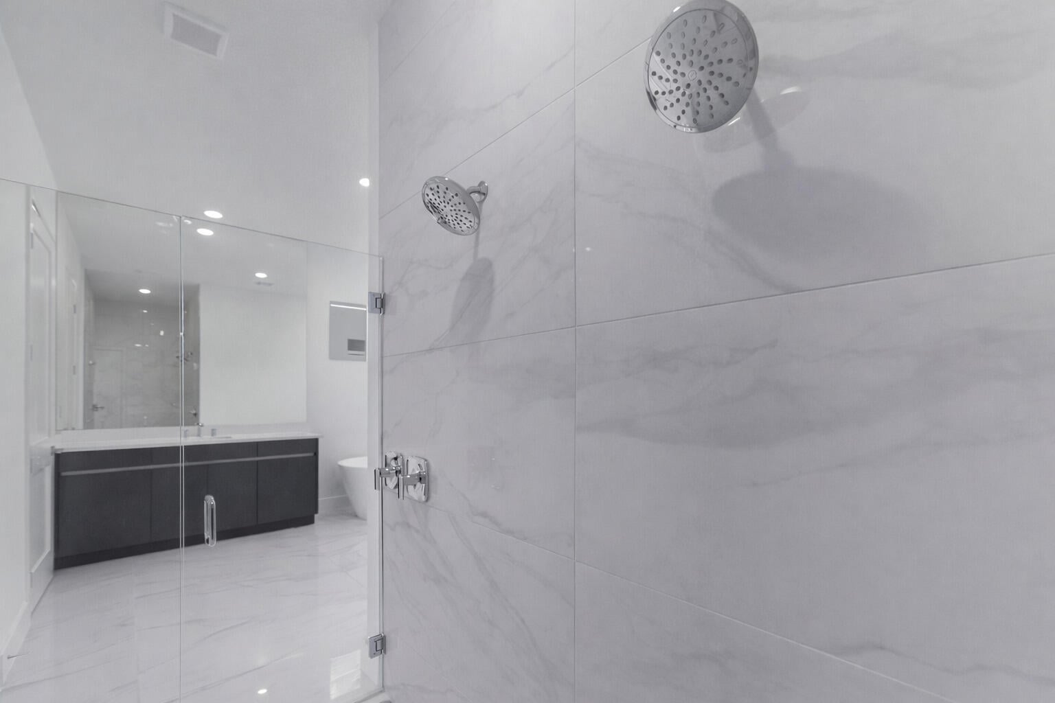 Whitmore Estates Residence photo 26