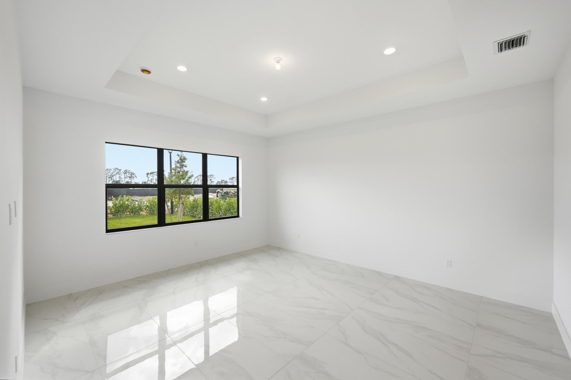 Whitmore Estates Residence photo 33