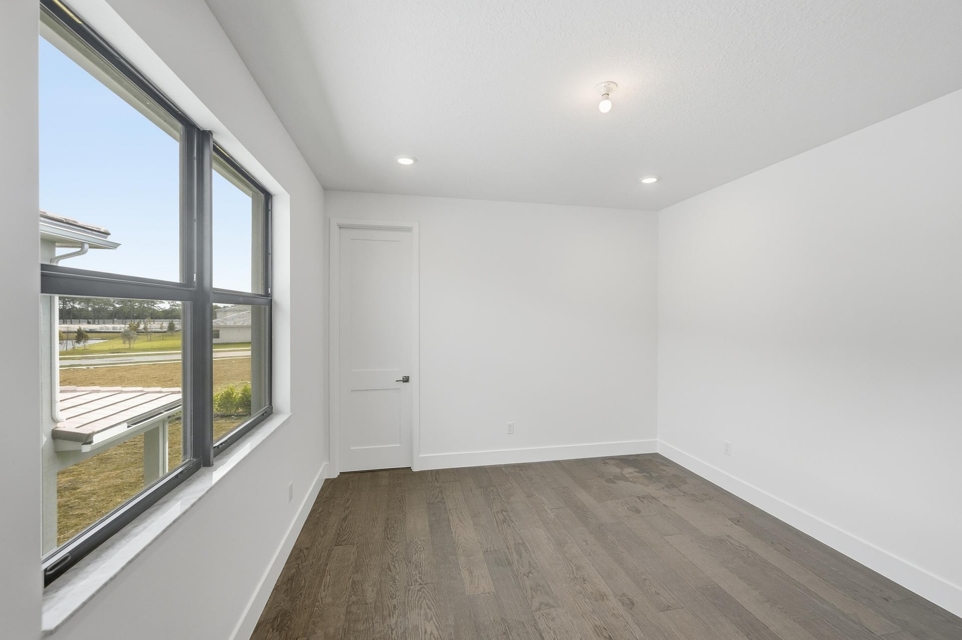 Whitmore Estates Residence photo 45