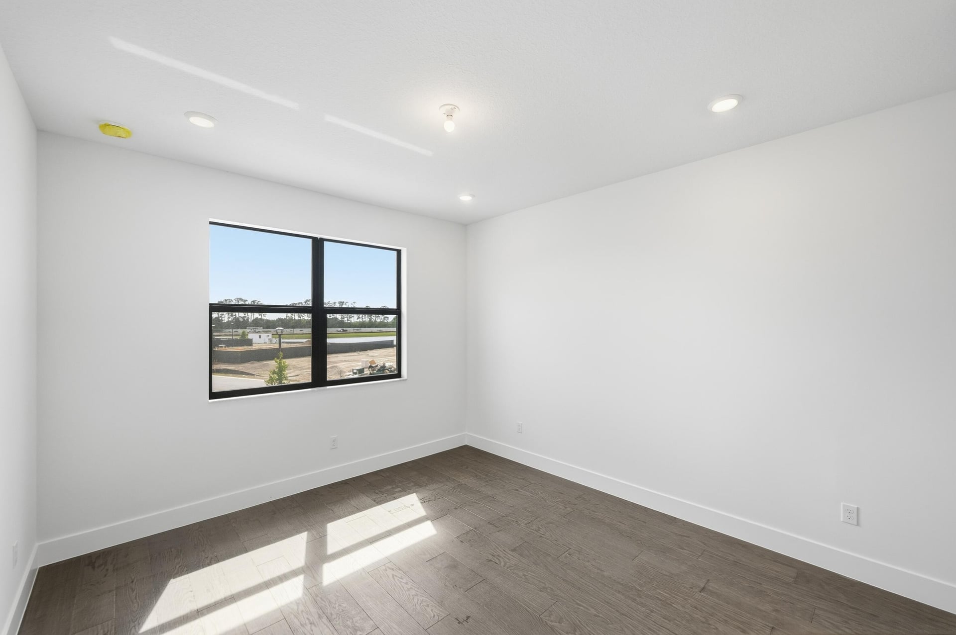 Whitmore Estates Residence photo 47