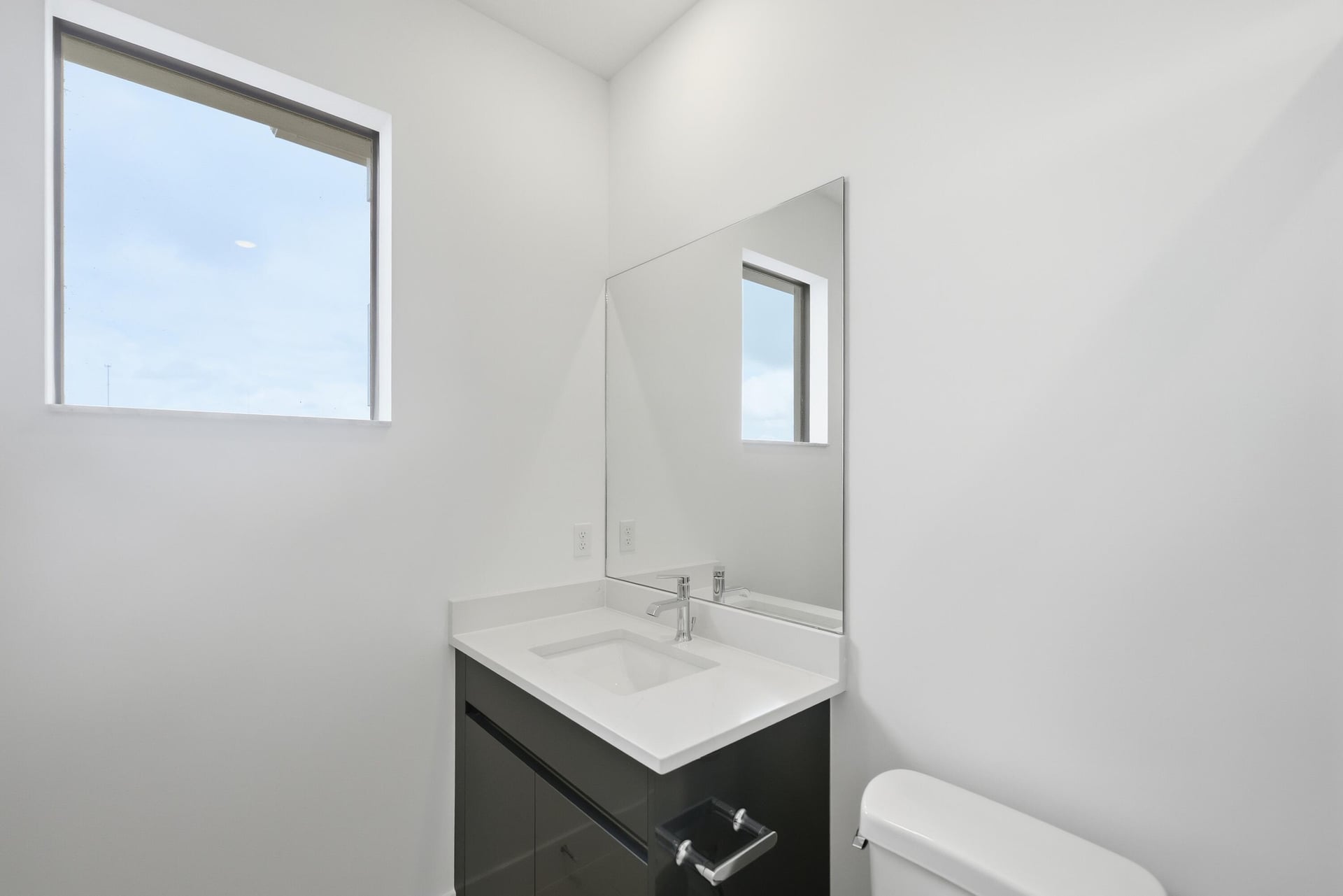 Whitmore Estates Residence photo 52