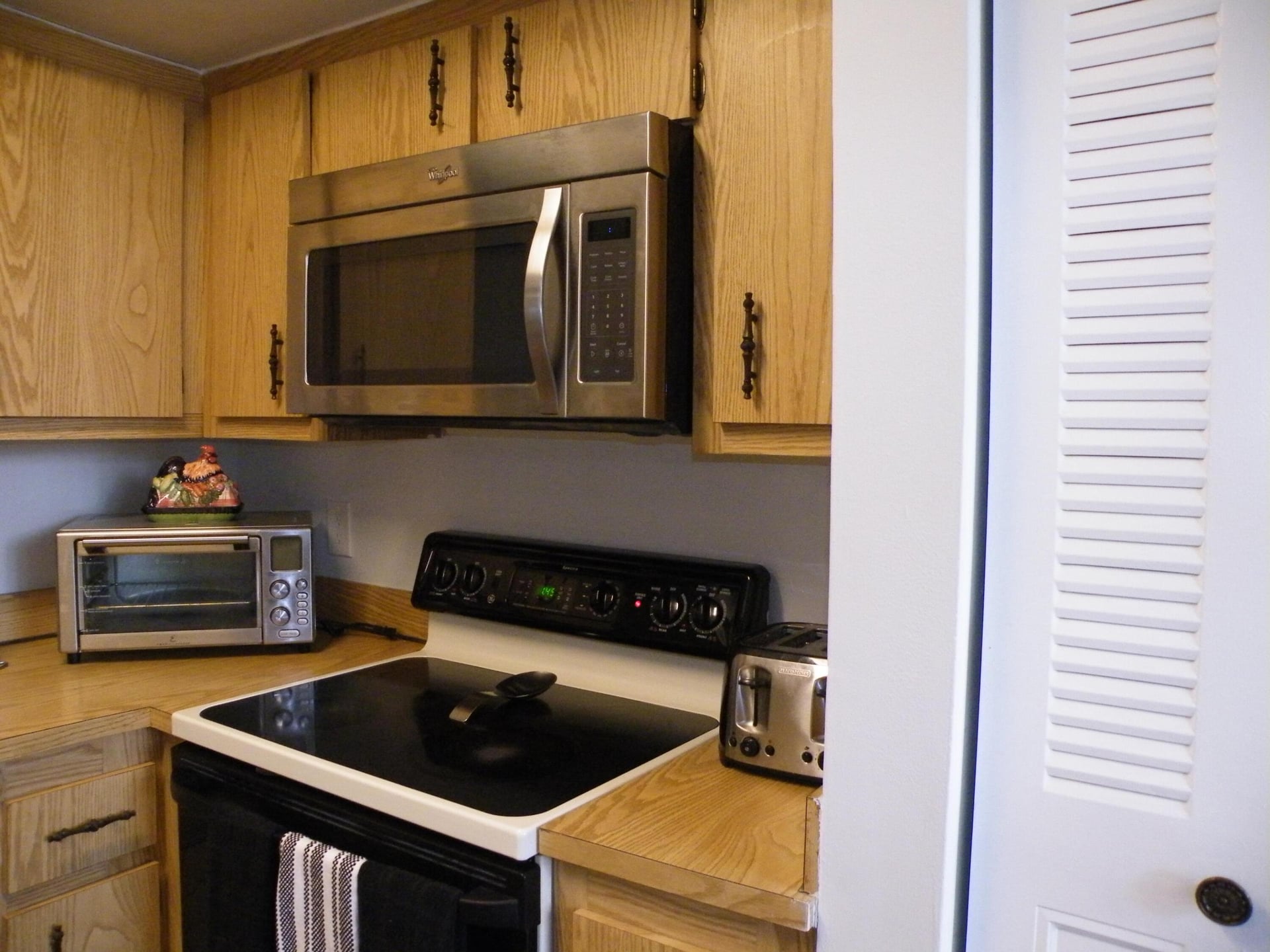 Unit 108 photo 5