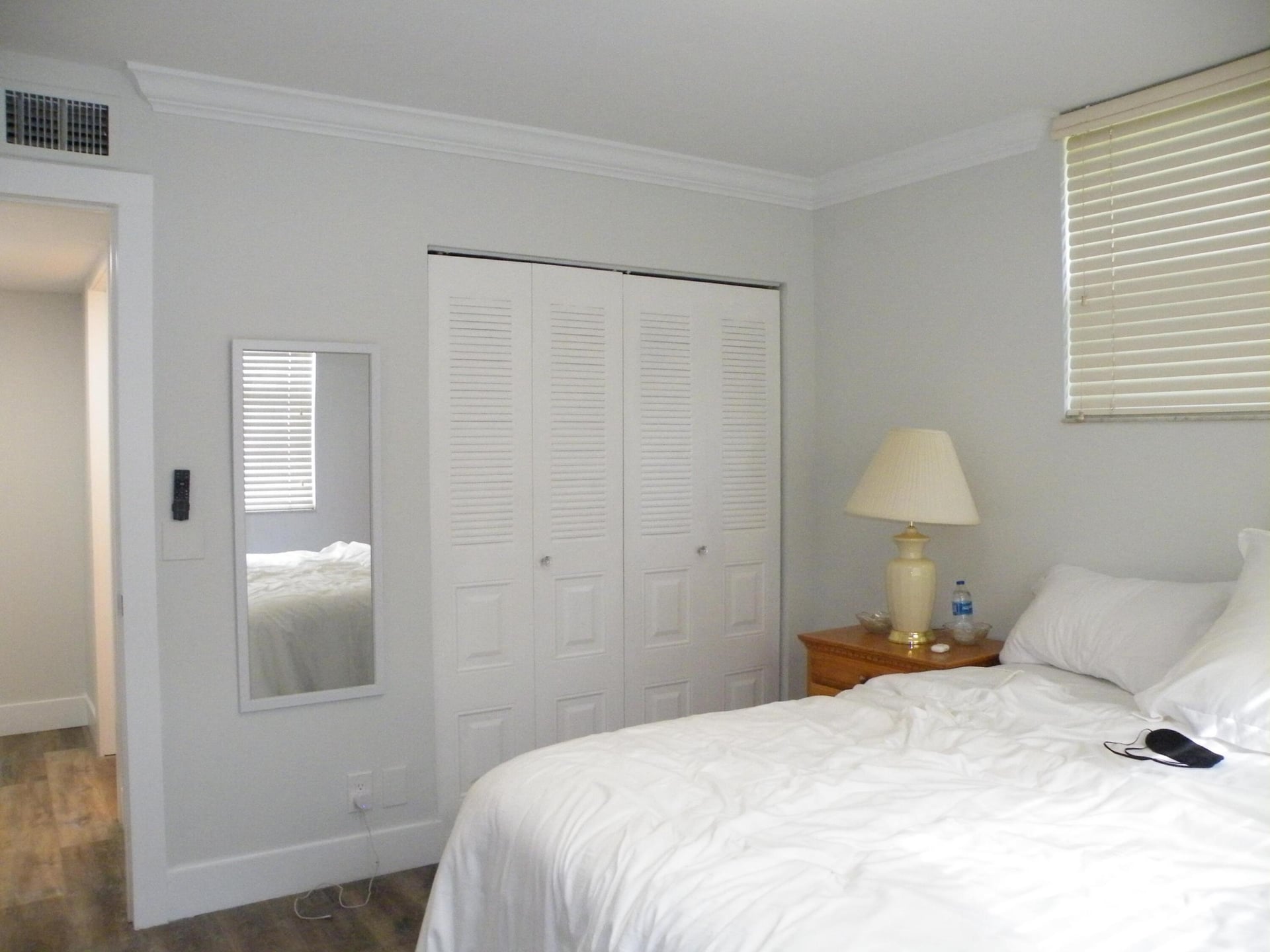 Unit 108 photo 15