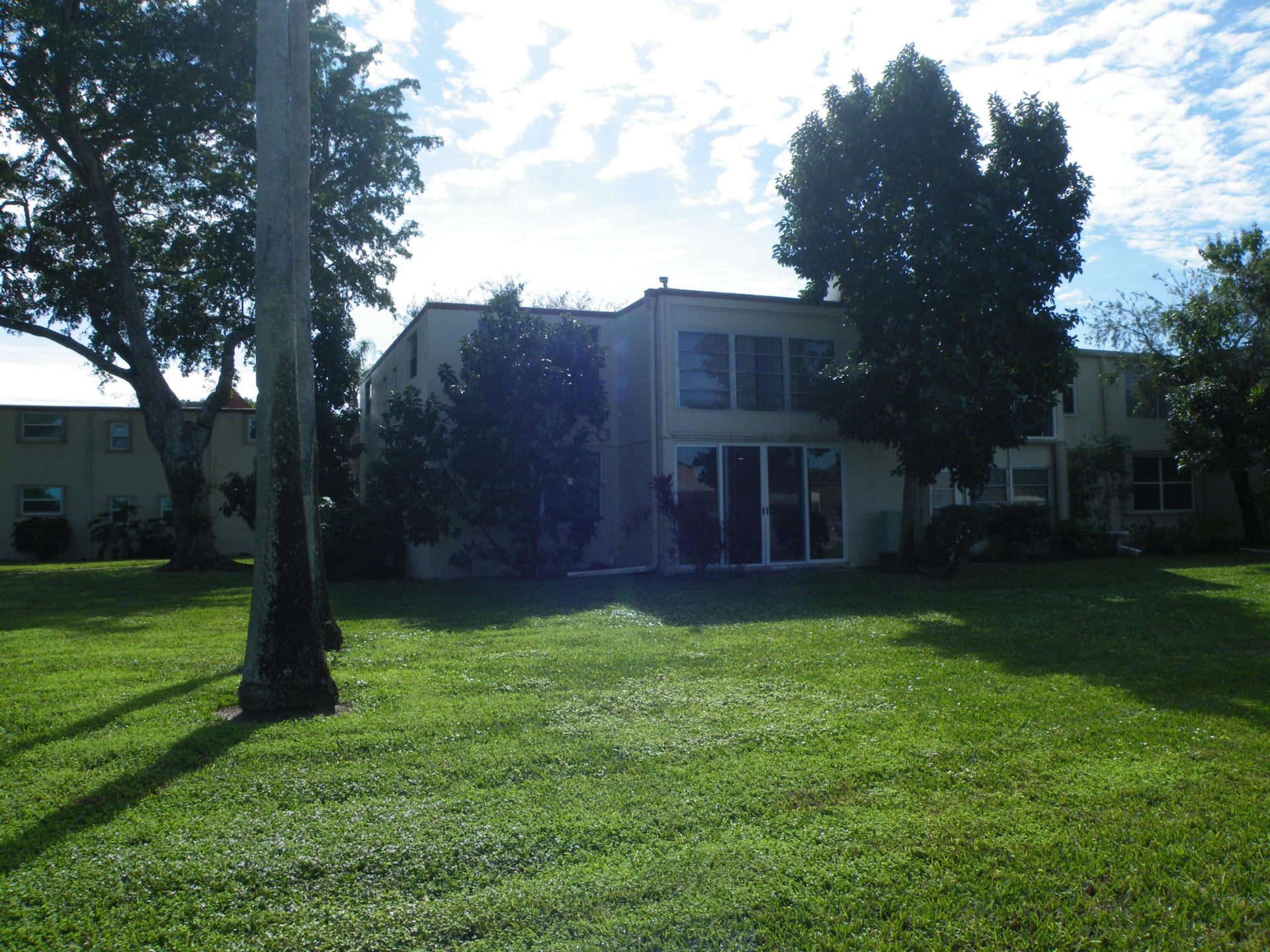 Unit 108 photo 20