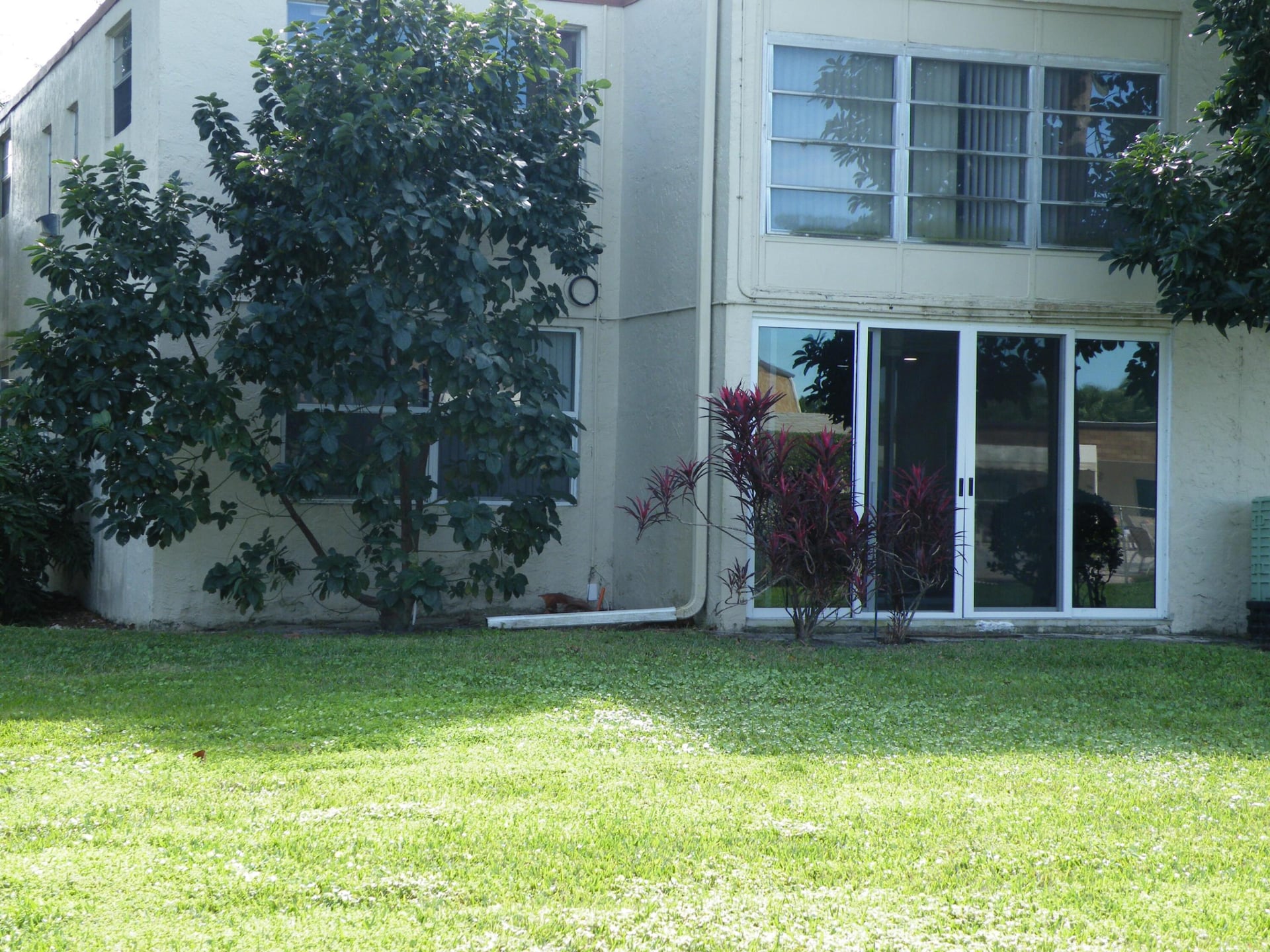 Unit 108 photo 21