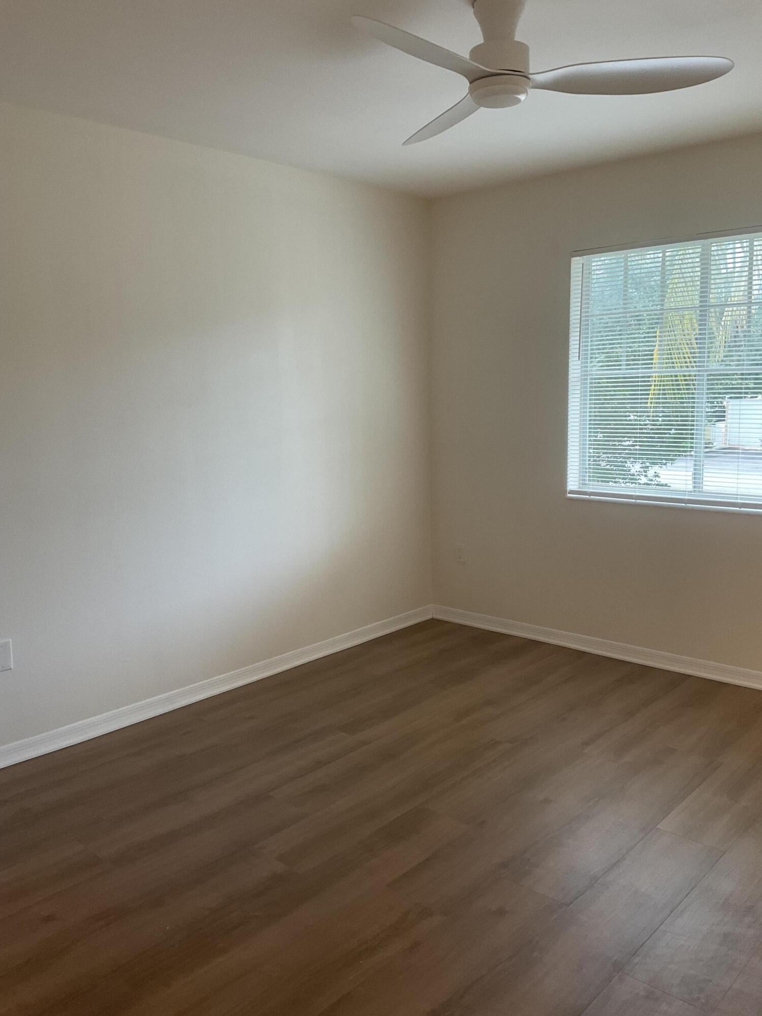  Unit 204 photo 12