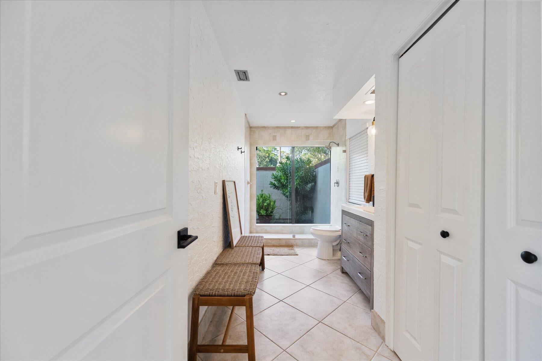 Residence photo 23