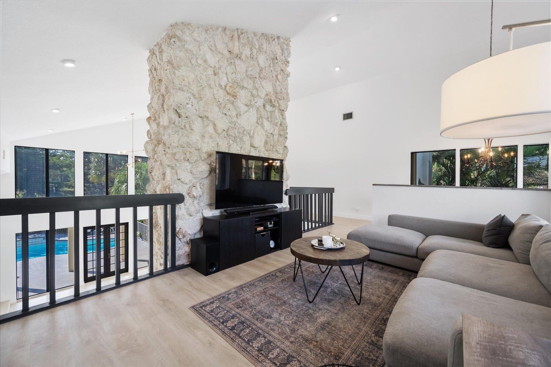 Residence photo 29