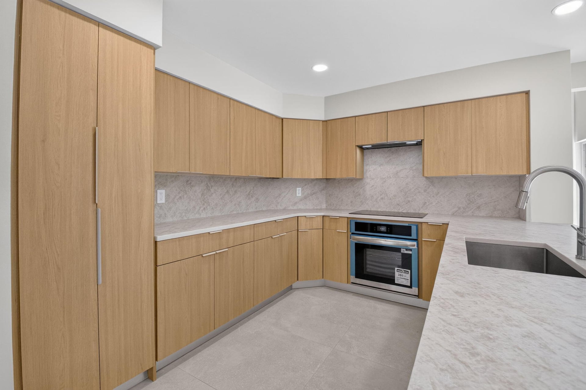 Residence photo 18