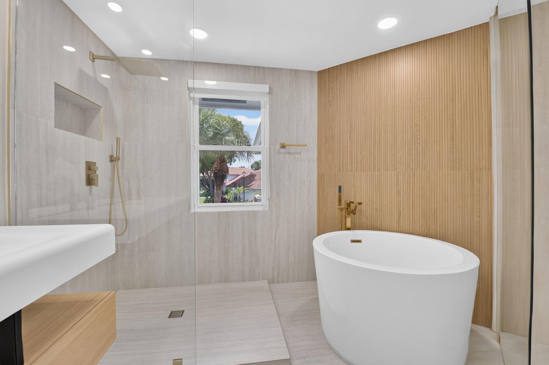 Residence photo 50