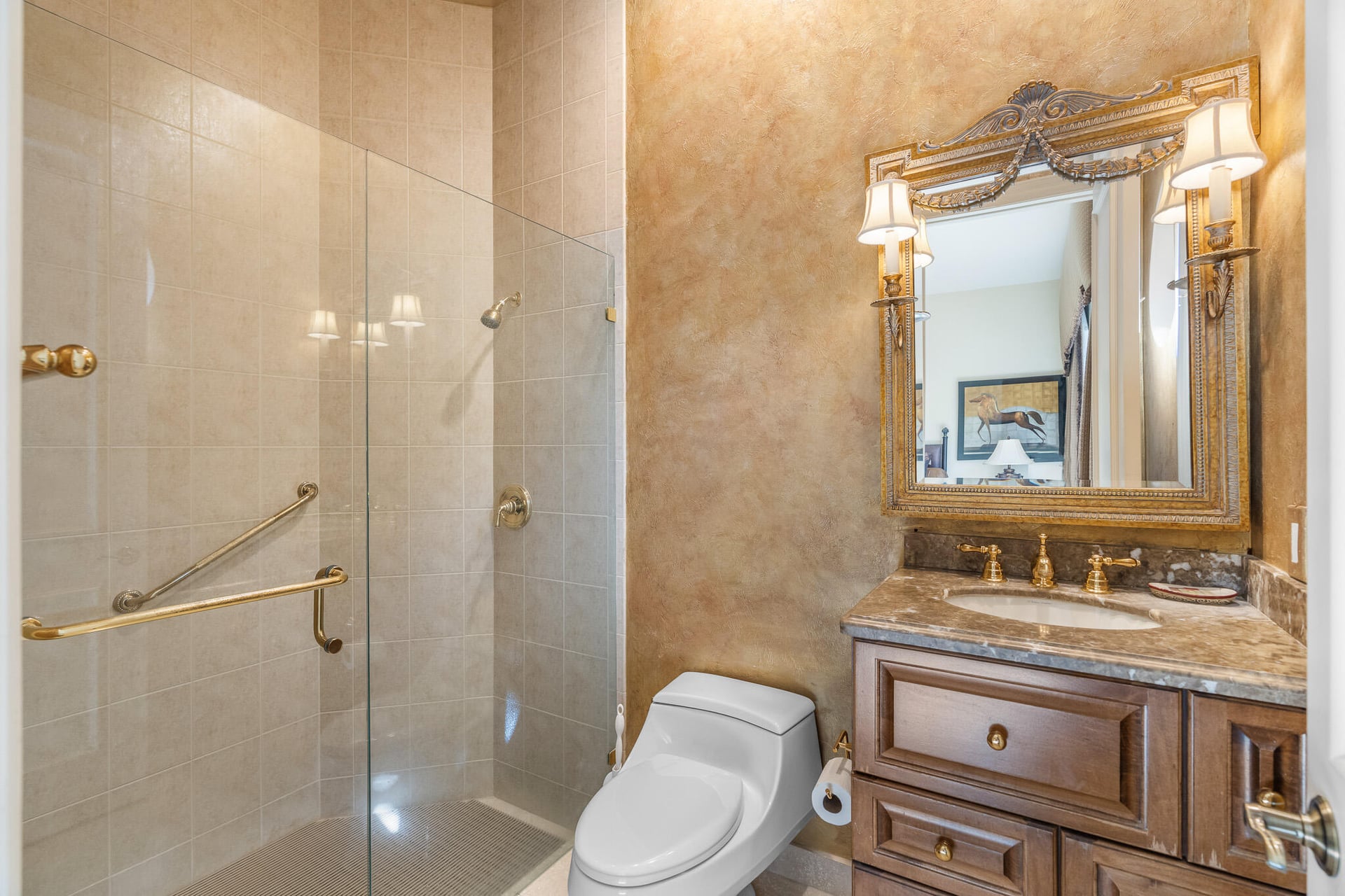 Residence photo 25