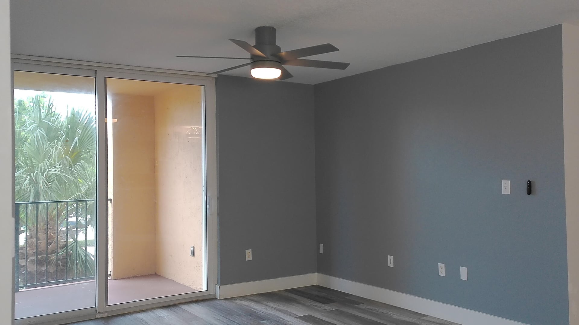 Unit 304 photo 9