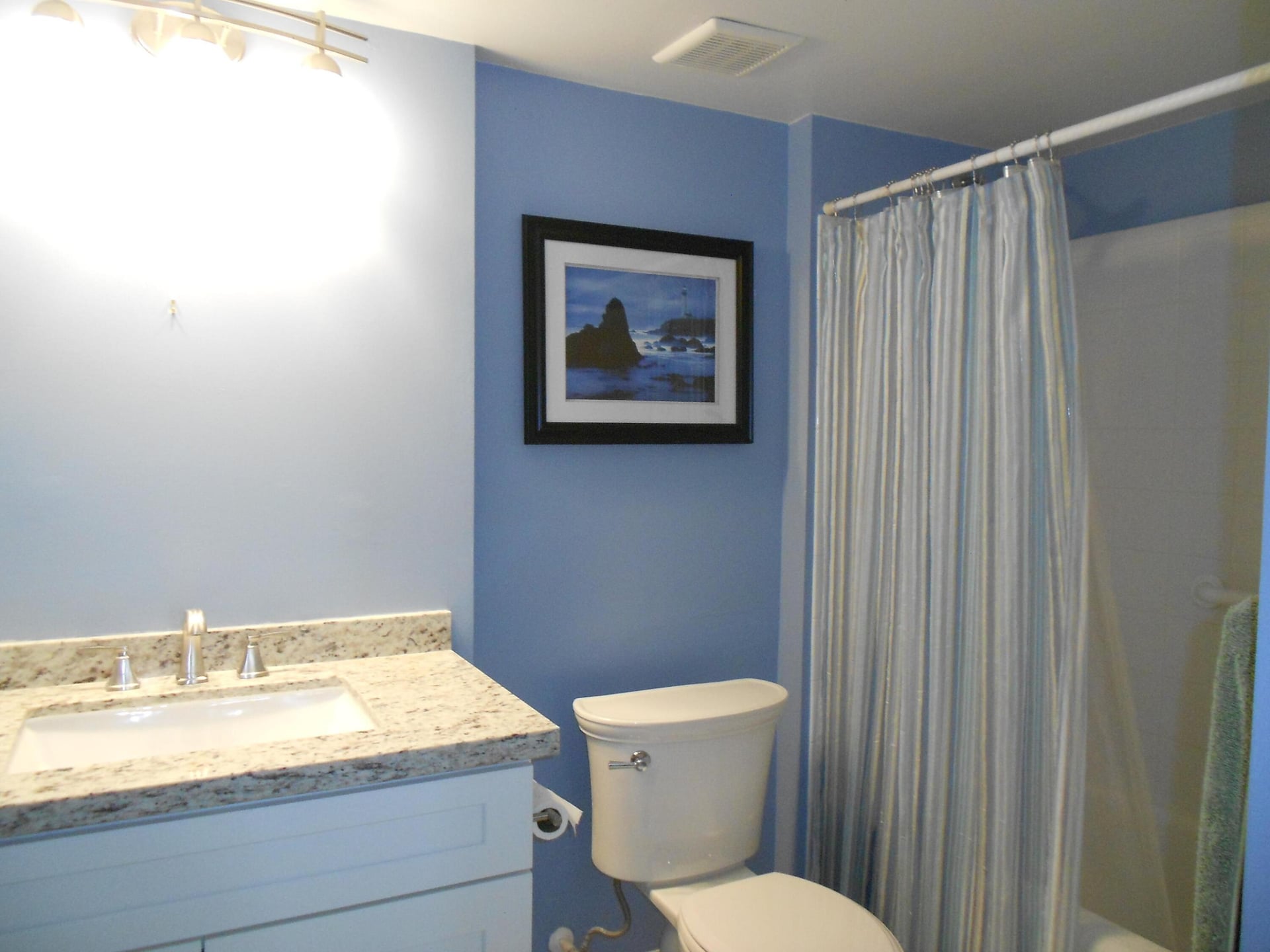 Unit 304 photo 15