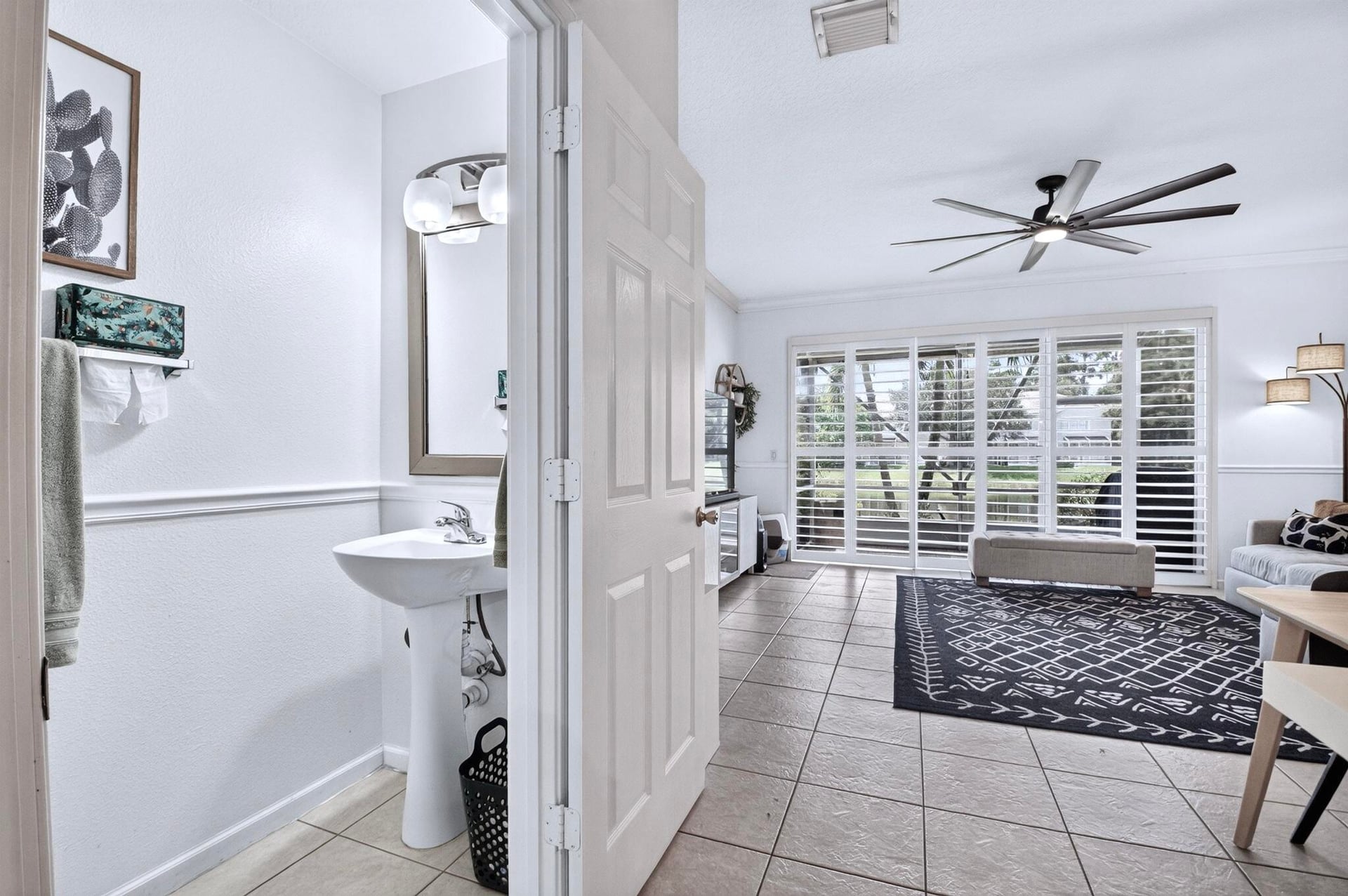 Residence photo 16