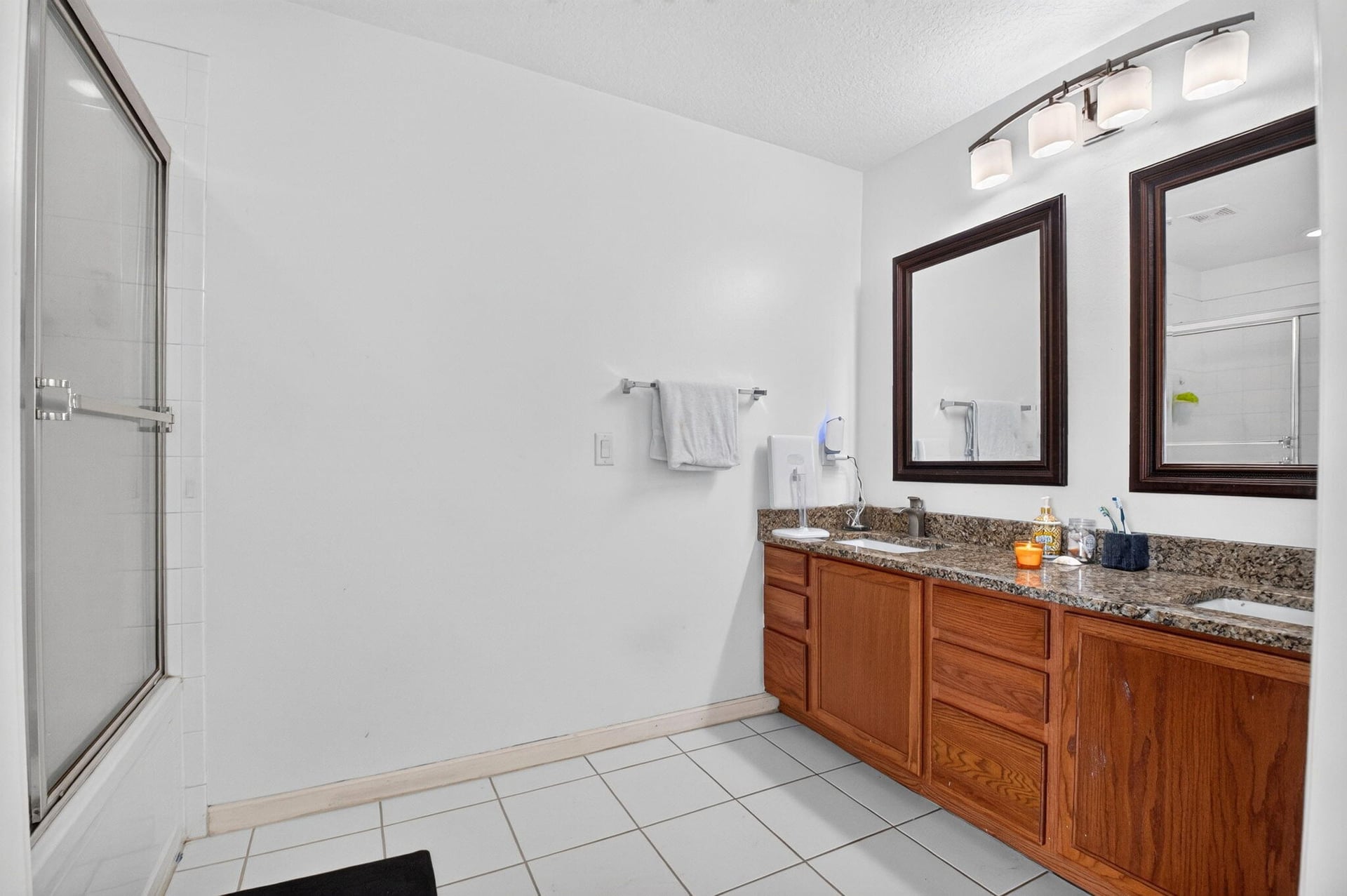Residence photo 36
