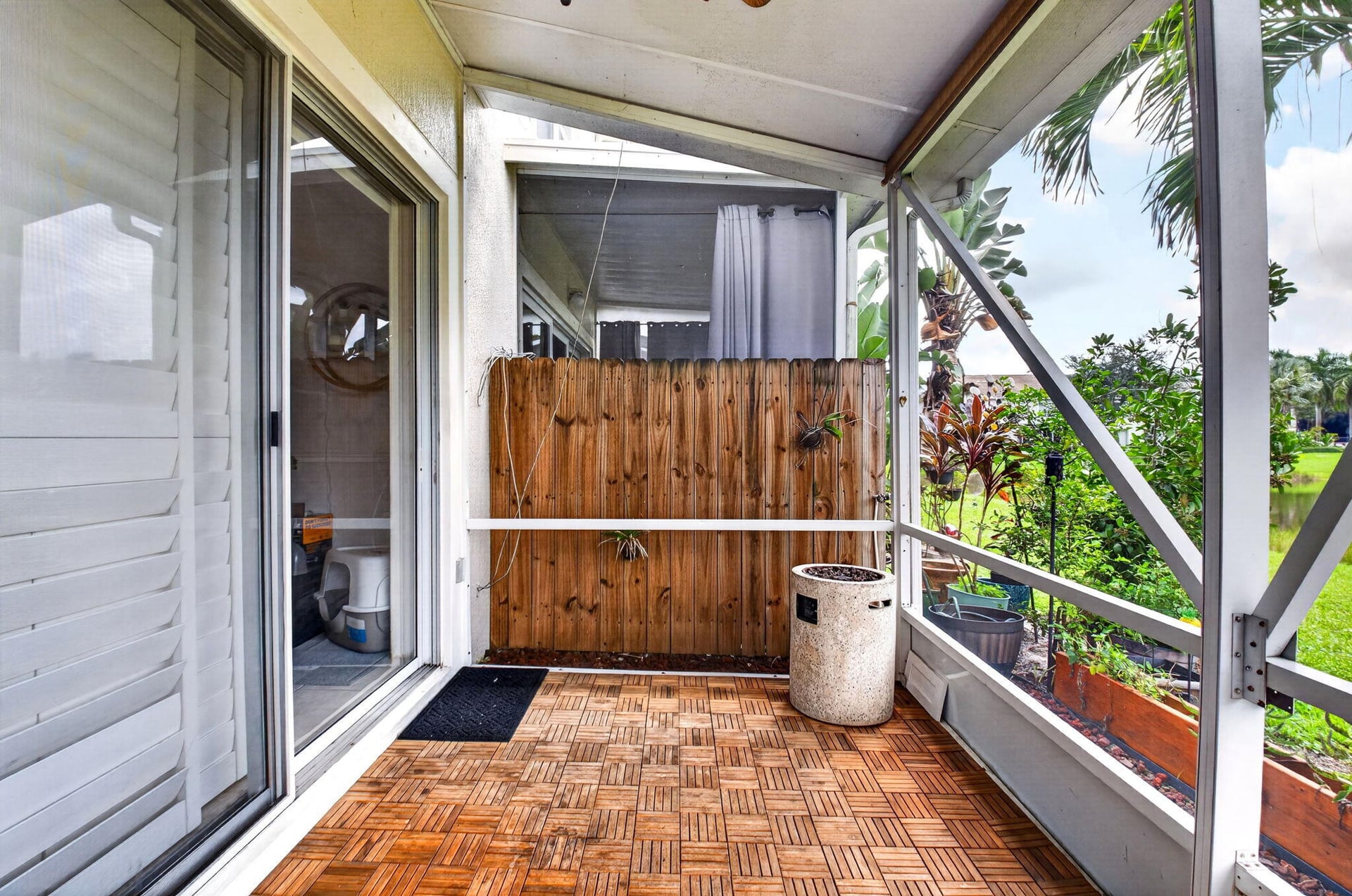 Residence photo 41