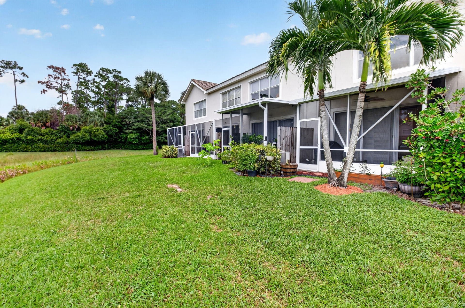 Residence photo 45