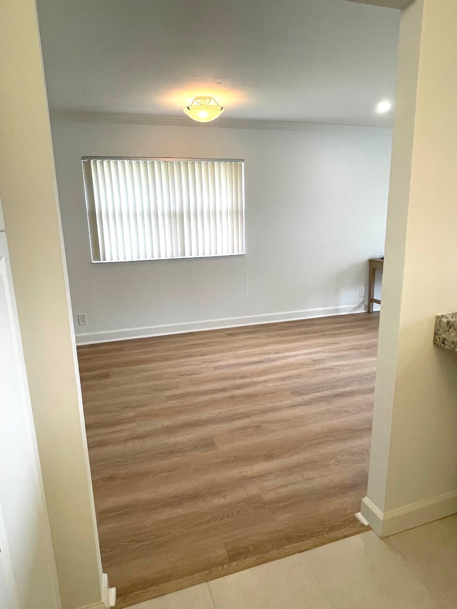 Residence photo 3