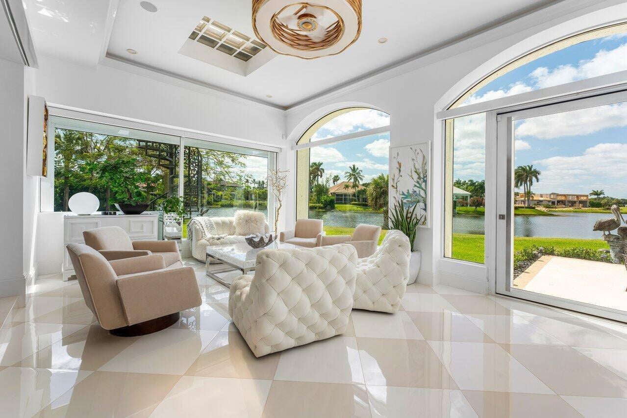 Frenchman's Creek Residence photo 34