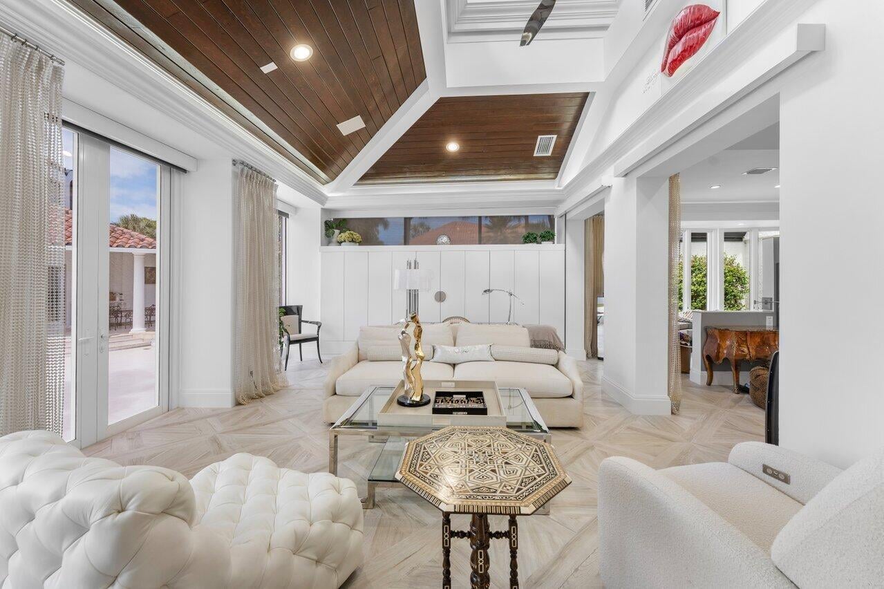 Frenchman's Creek Residence photo 45