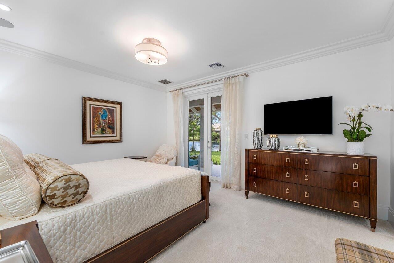 Frenchman's Creek Residence photo 55