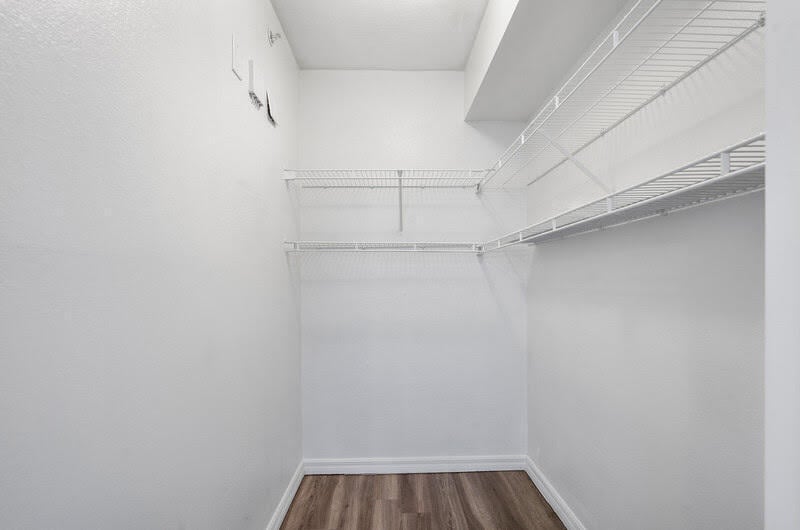 Unit 7103 photo 11