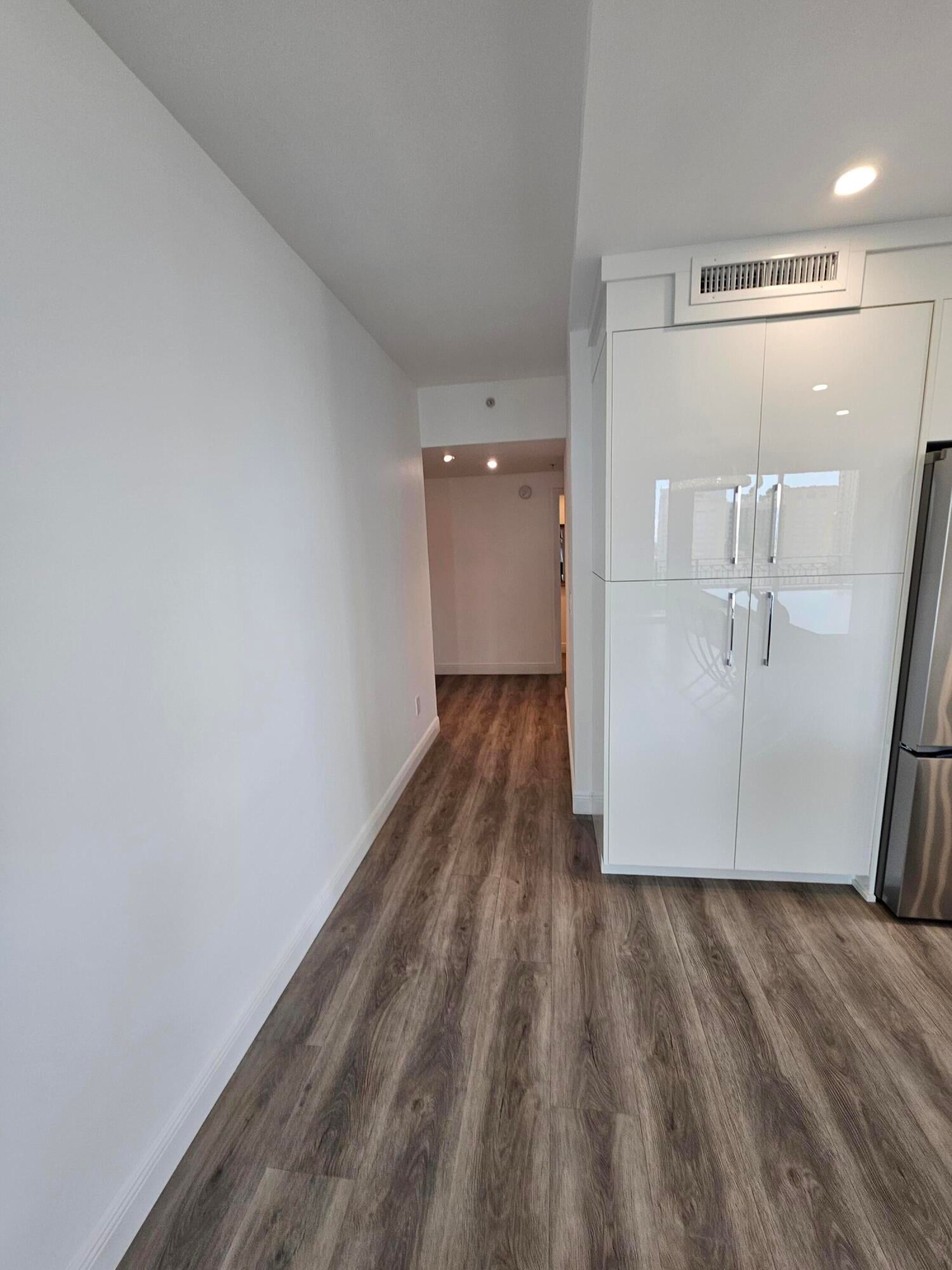 Cityplace South Tower Unit 1402 photo 15