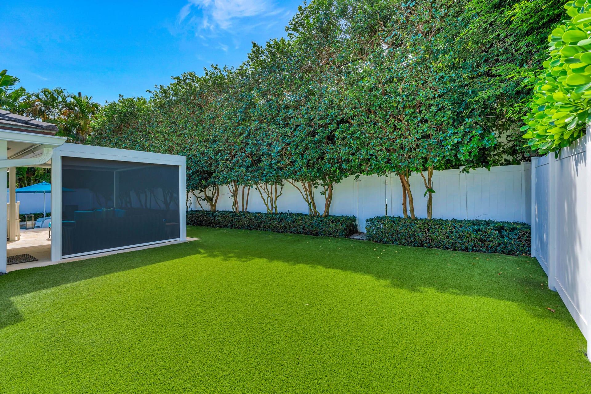 SoSo West Palm Beach Residence photo 11