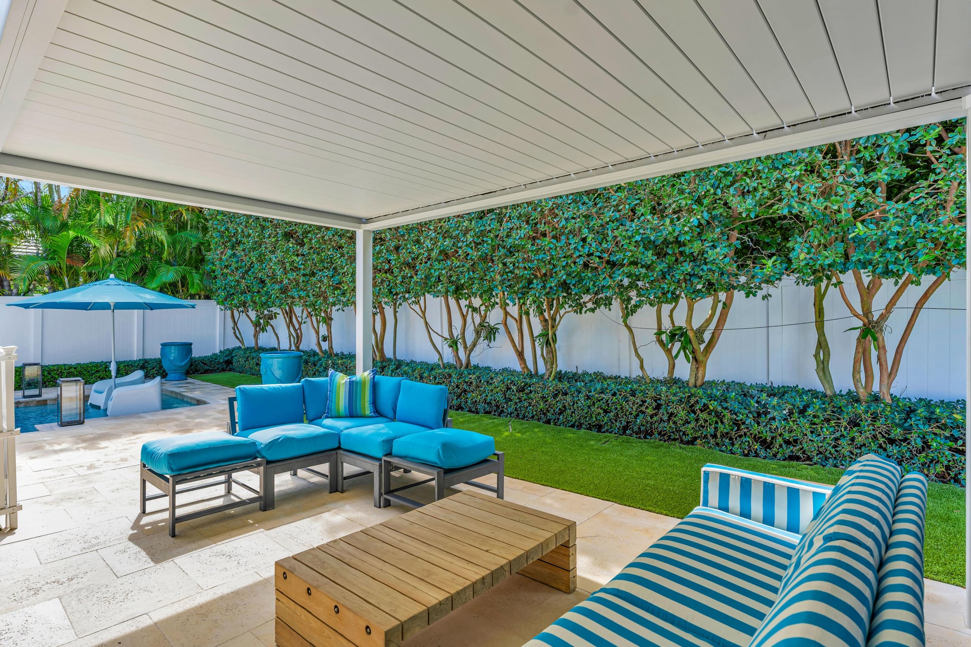 SoSo West Palm Beach Residence photo 13