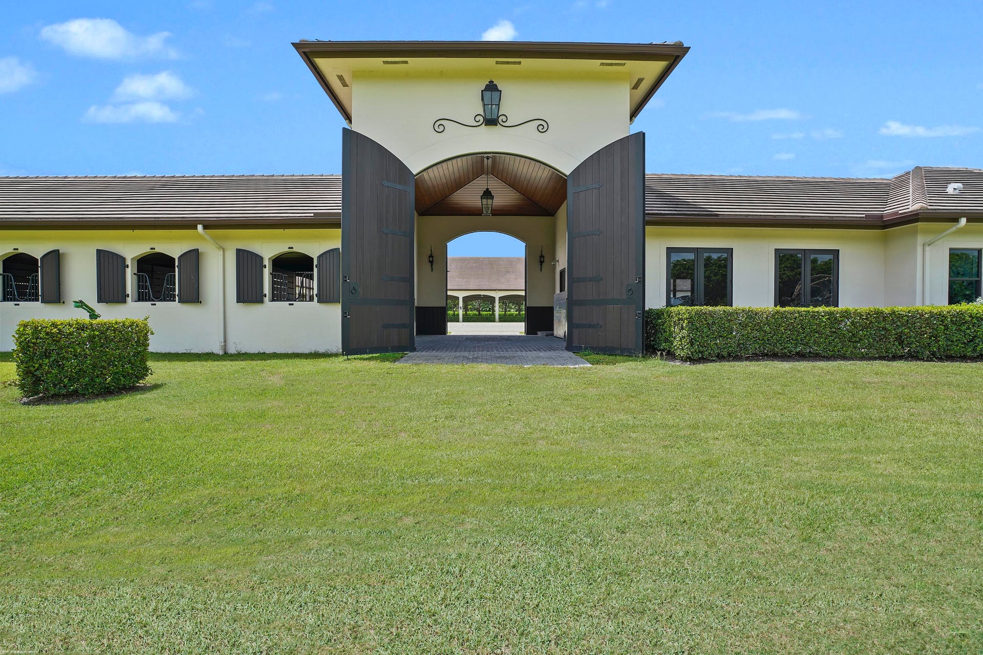 Residence photo 24