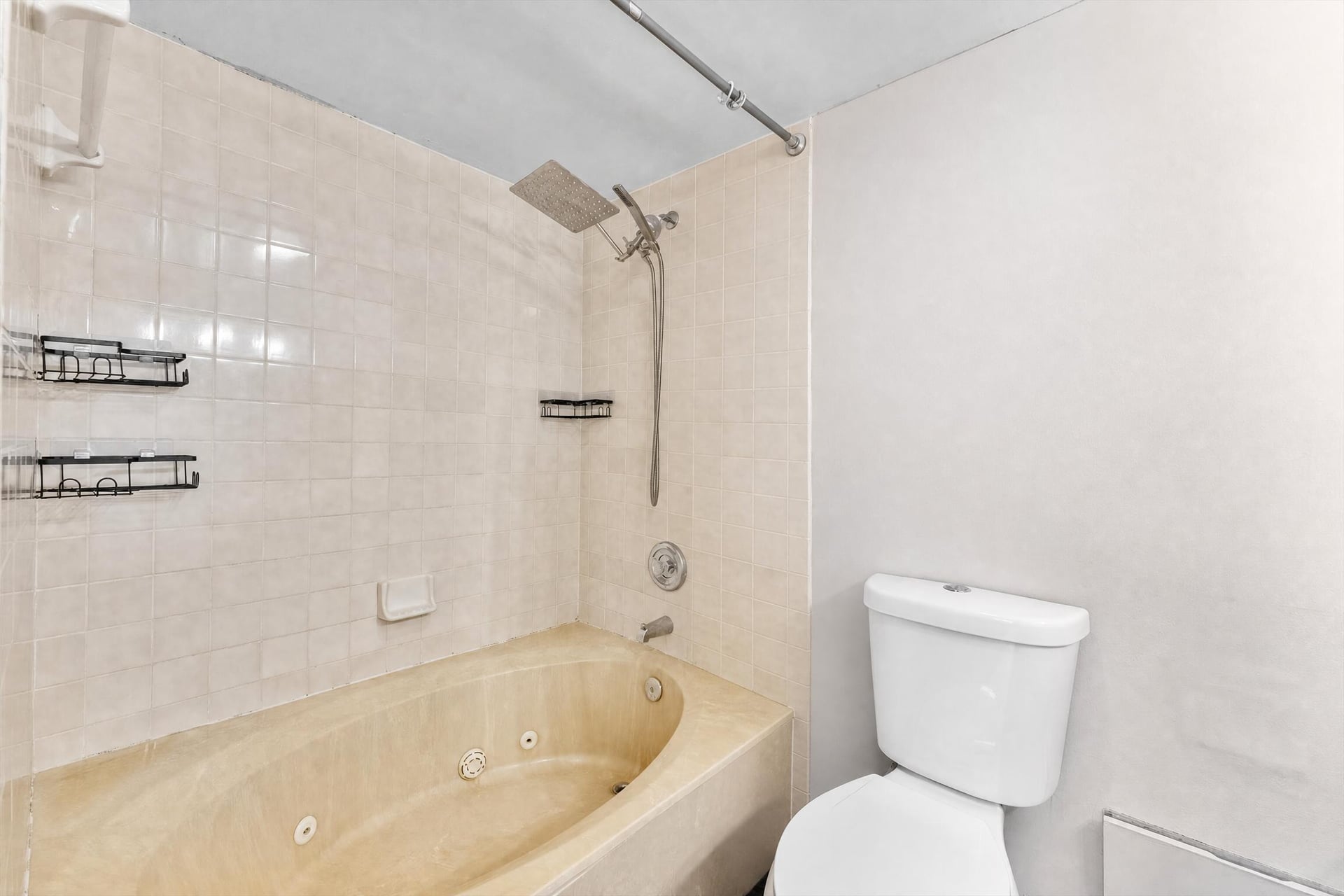 Residence photo 16