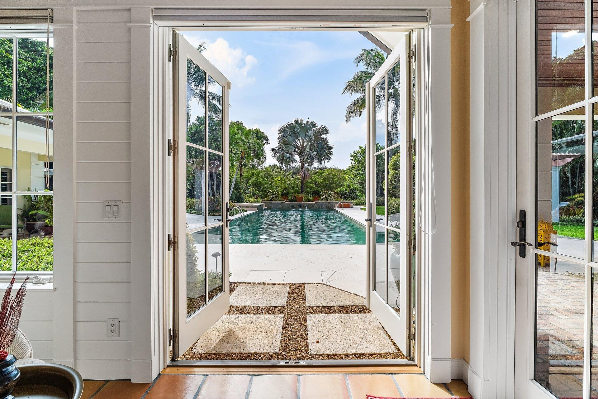 Singer Island Residence photo 17