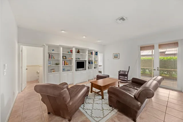 Singer Island Residence photo 5