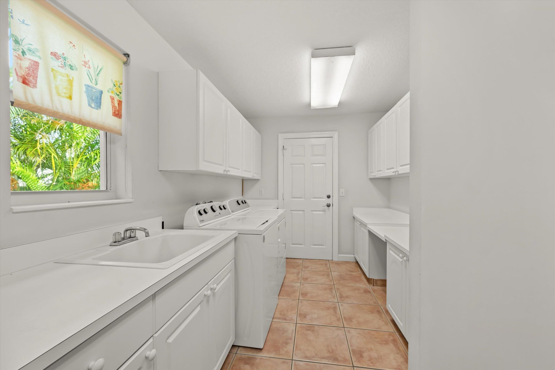 Singer Island Residence photo 27
