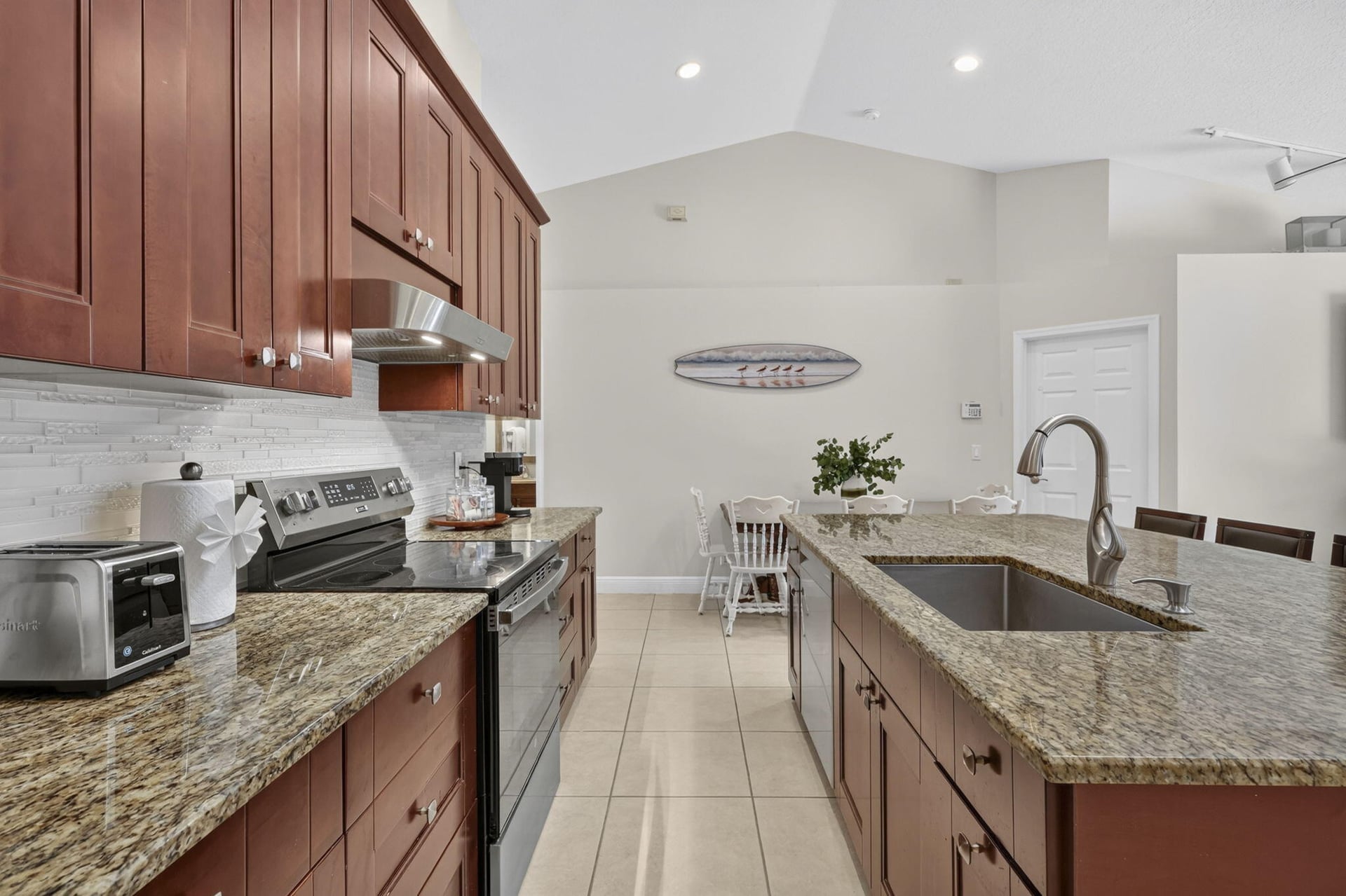 Residence photo 18