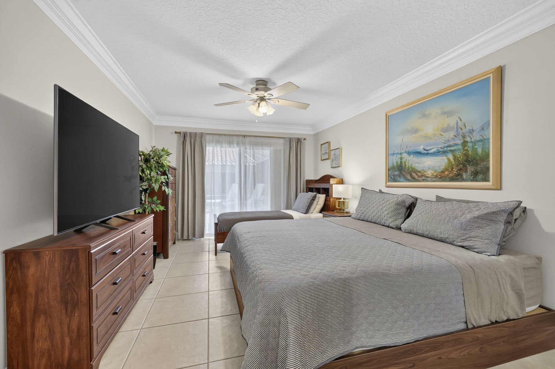 Residence photo 33