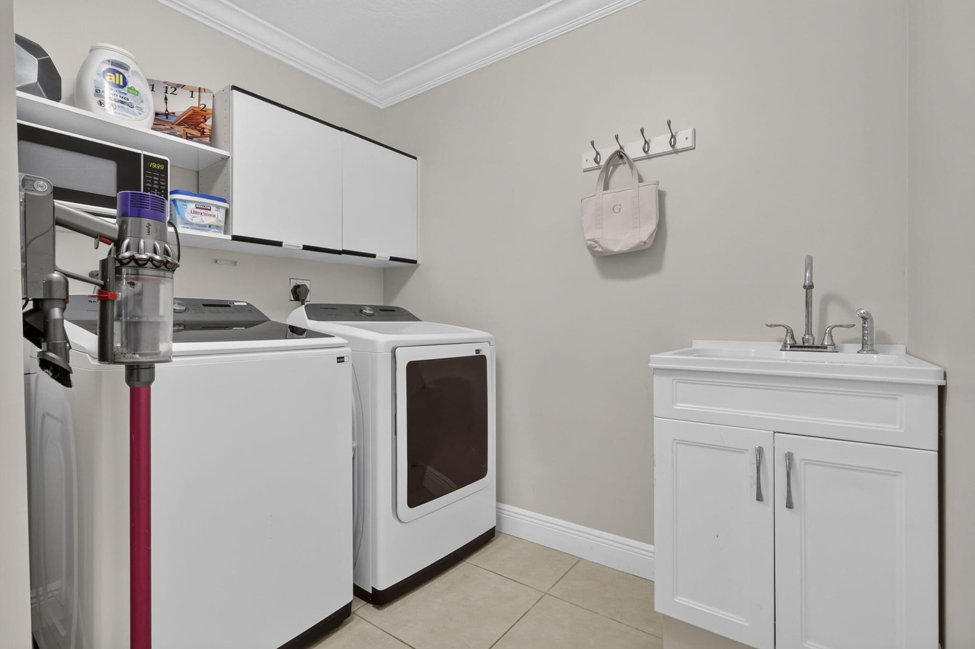 Residence photo 48