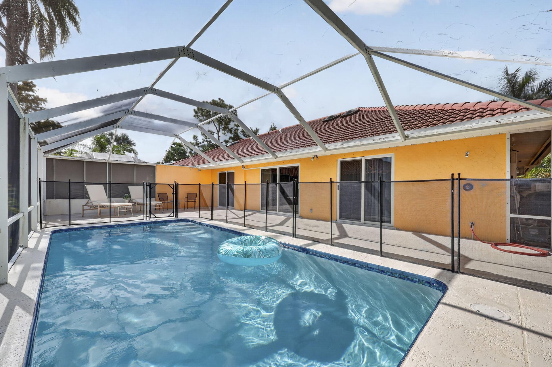 Residence photo 52