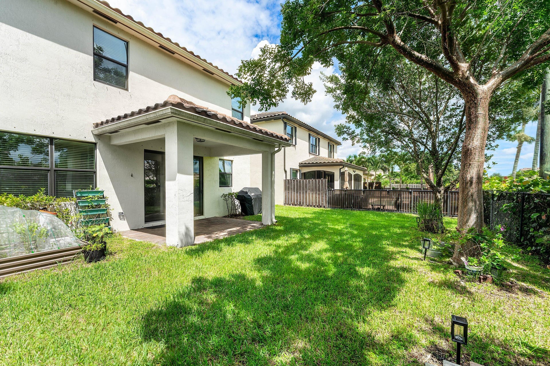Residence photo 24