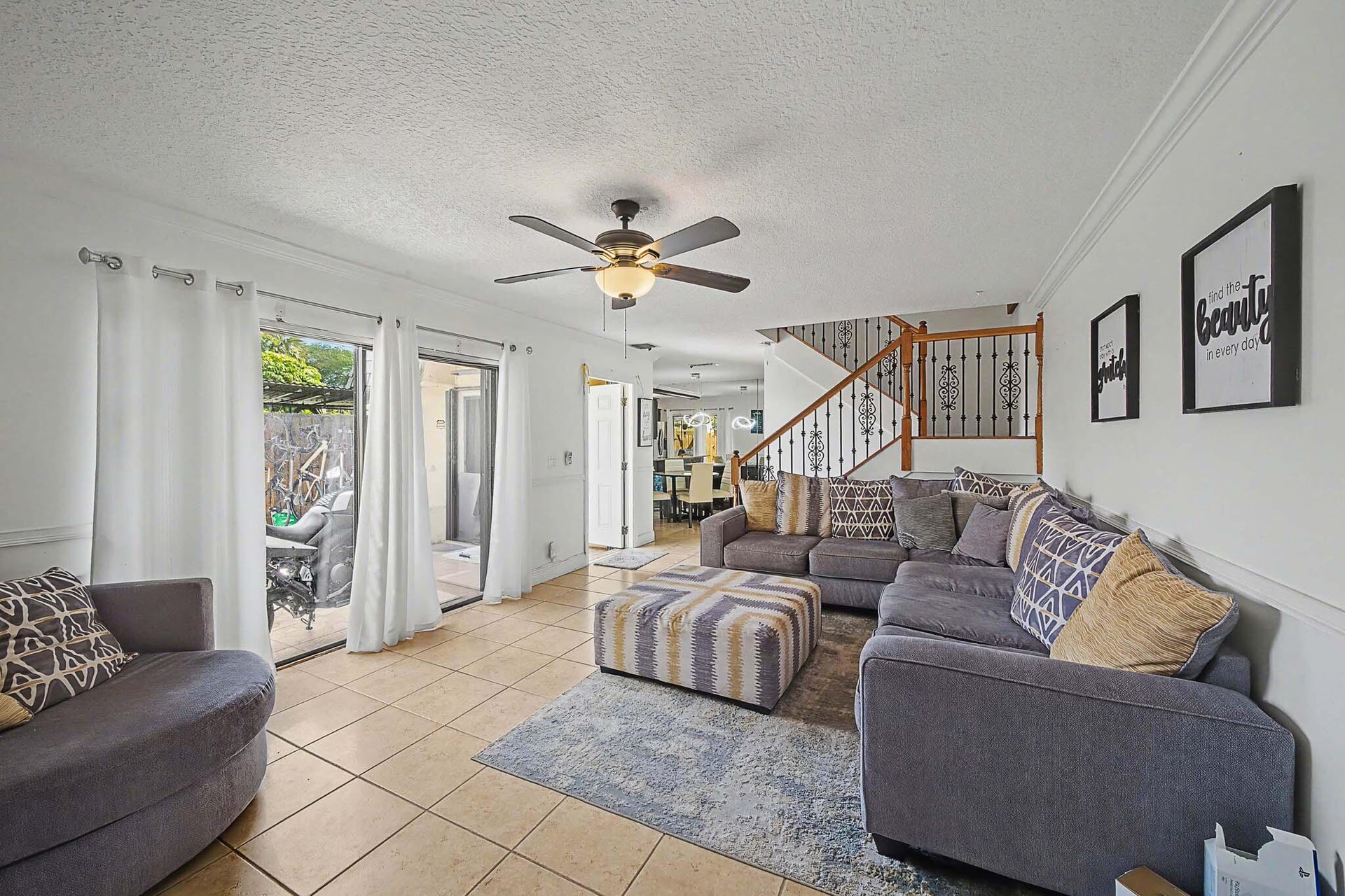Residence photo 5