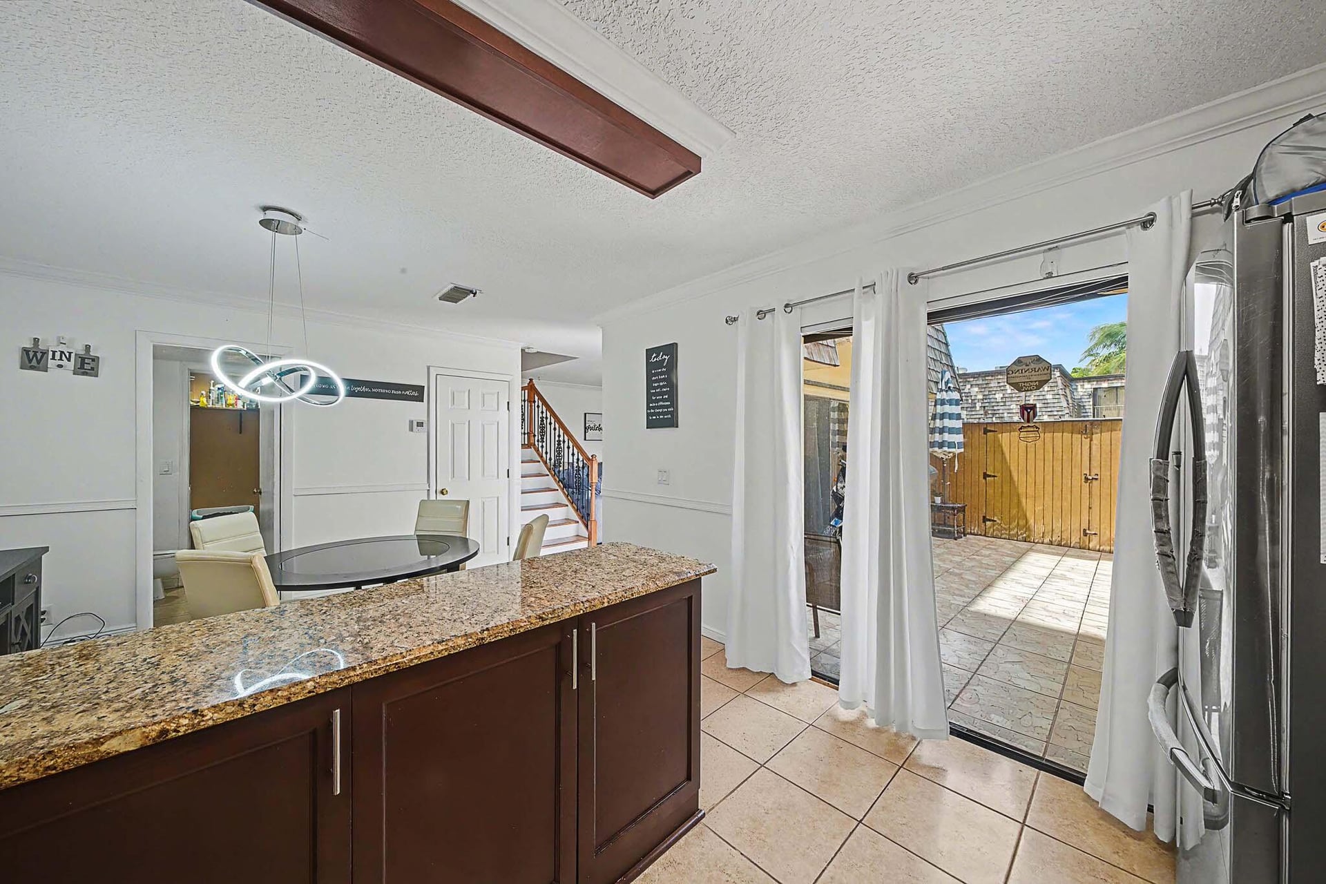 Residence photo 9