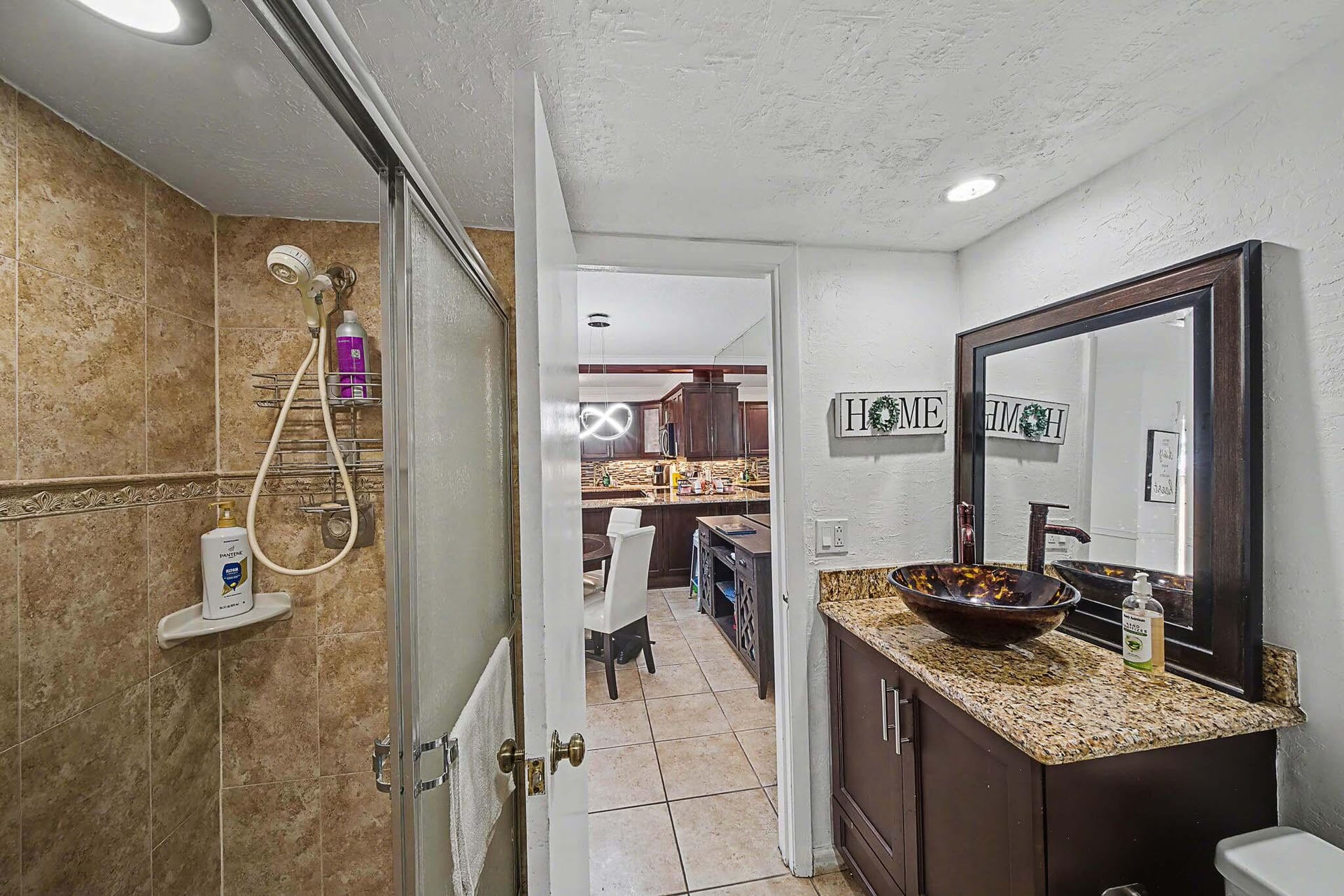 Residence photo 14