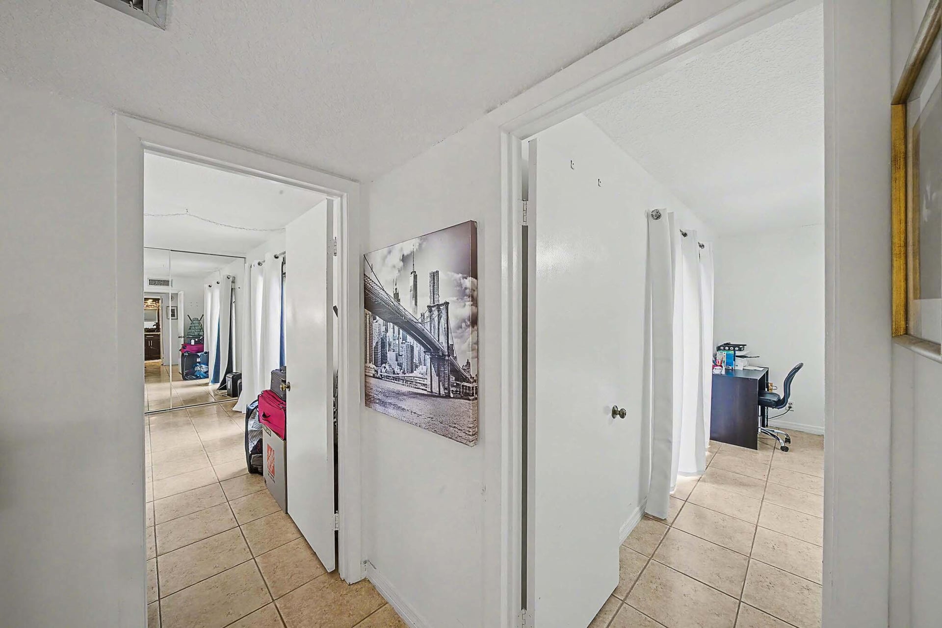 Residence photo 23