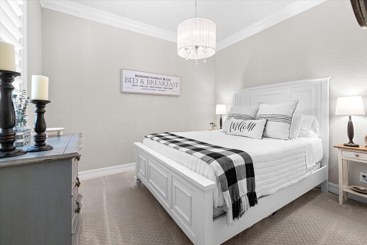 Canterbury Place Residence photo 18