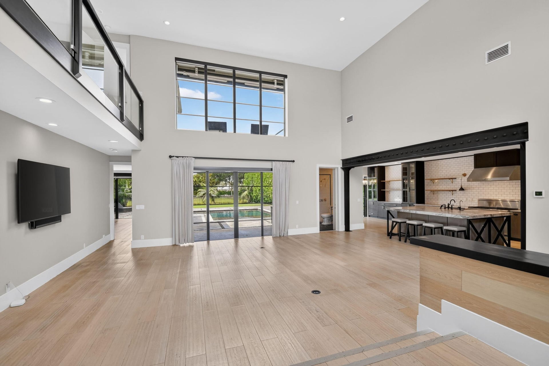 Residence photo 5
